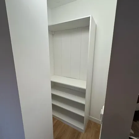 Fully Renovated Studio, Steps From With A Sunny Terrace And Free Wifi Appartamento